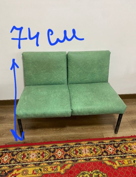 Продам диванчик, в отличном состоянии.