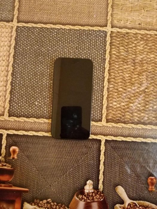 Iphone 15 чисто нов