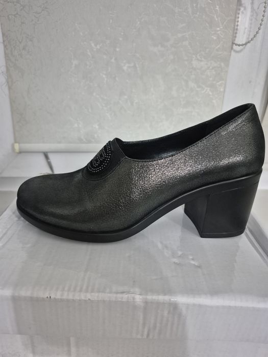 Продам туфли женские. Новые