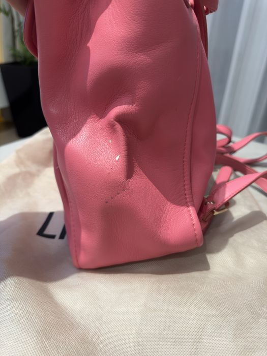 Кожена раница на марката Liu Jo