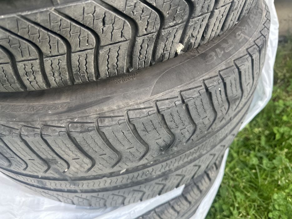 Cauciucuri  Pirelli