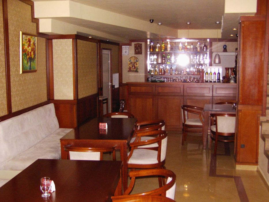 Продава се Магазин в Кюстендил, Бузлуджа - 308 кв.м за 780 €/кв.м - Снимка #4