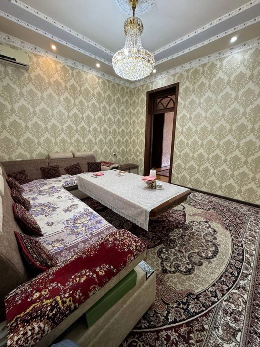 Uchaska sotiladi Algaritm shakarchi maxallada 5 sotixli 5 xona