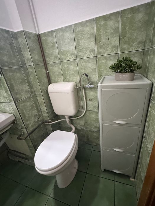 Închiriez apartament 2 camere decomandat, Casa Științei, Craiova