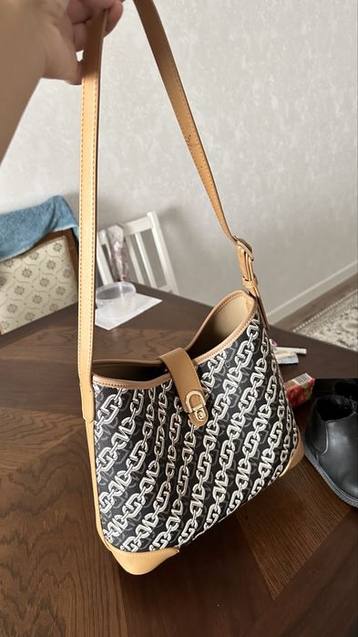 Сумка женская от Josiny