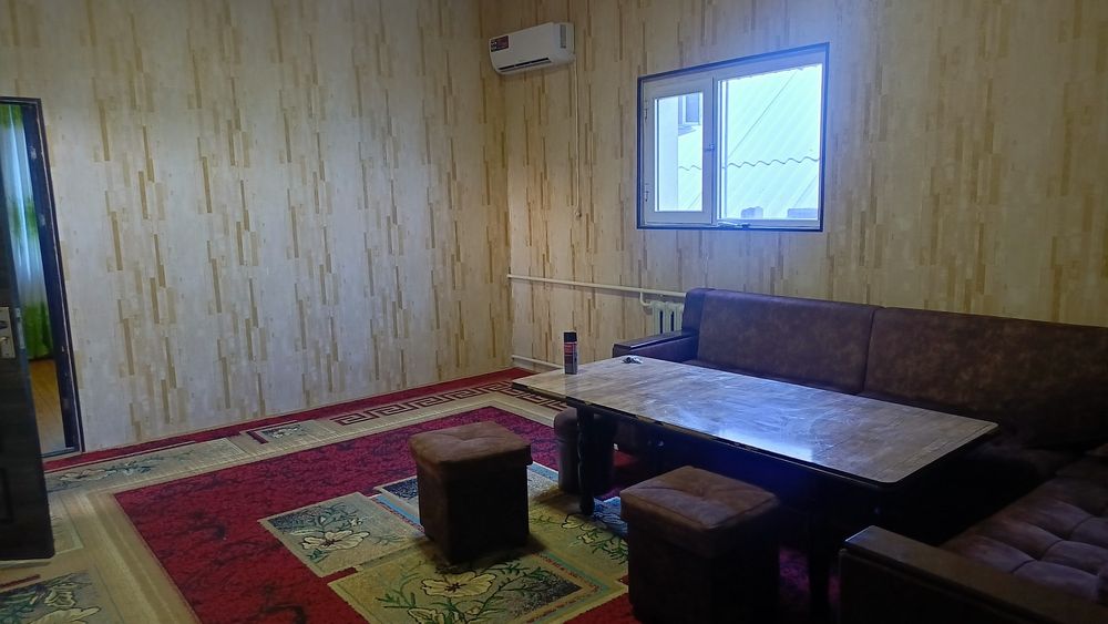 Guliston shaxar Vodnikda 2 etashli uy sotiiladi xamma sharoyiti alo