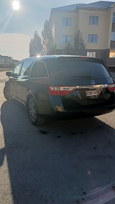 Хонда одиссей  2012