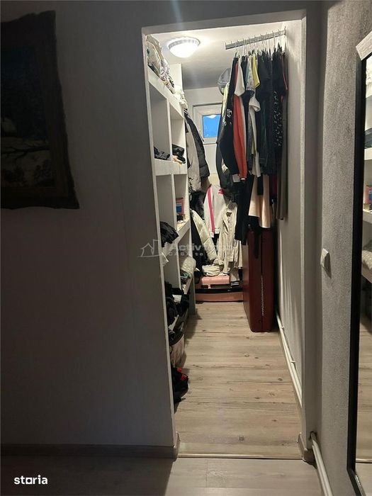 Casa P+E , teren 300 mp, pretabila - clinica, birouri, locuinta - Parc