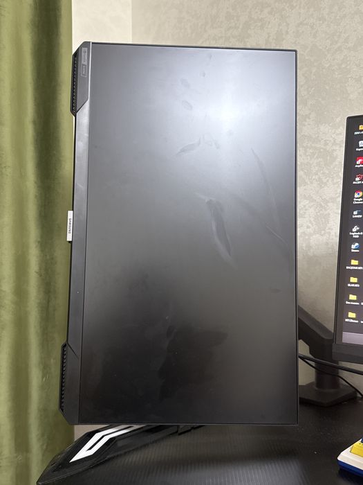 Продам моник Samsung Odysseyg4