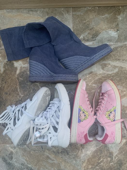 Летни дънкови  ботуши и спортни обувки