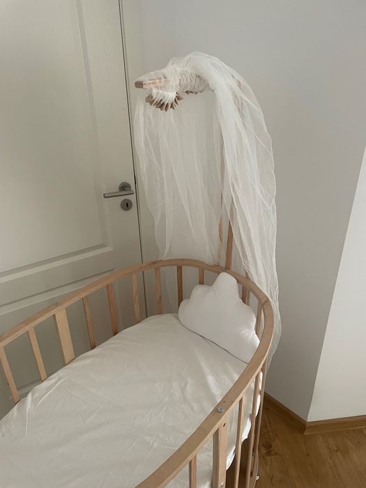 Дървена бебешка кошара