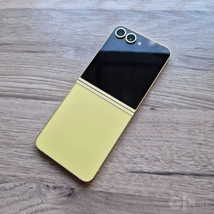 New! Galaxy Z Flip 6 12GB/256GB Dual SIM