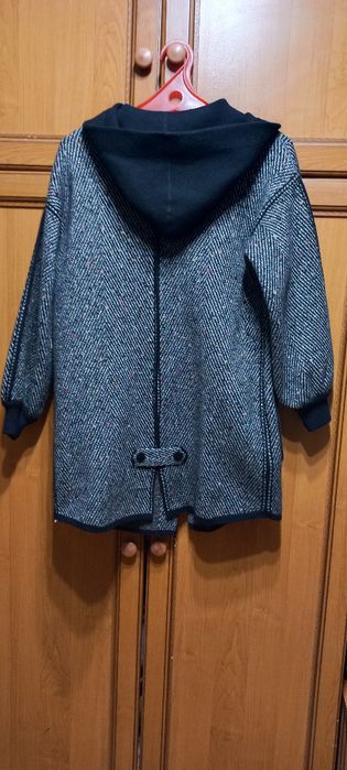 Кардиганы новые 48 размер