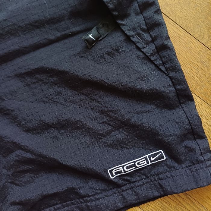 Nike ACG  Shorts