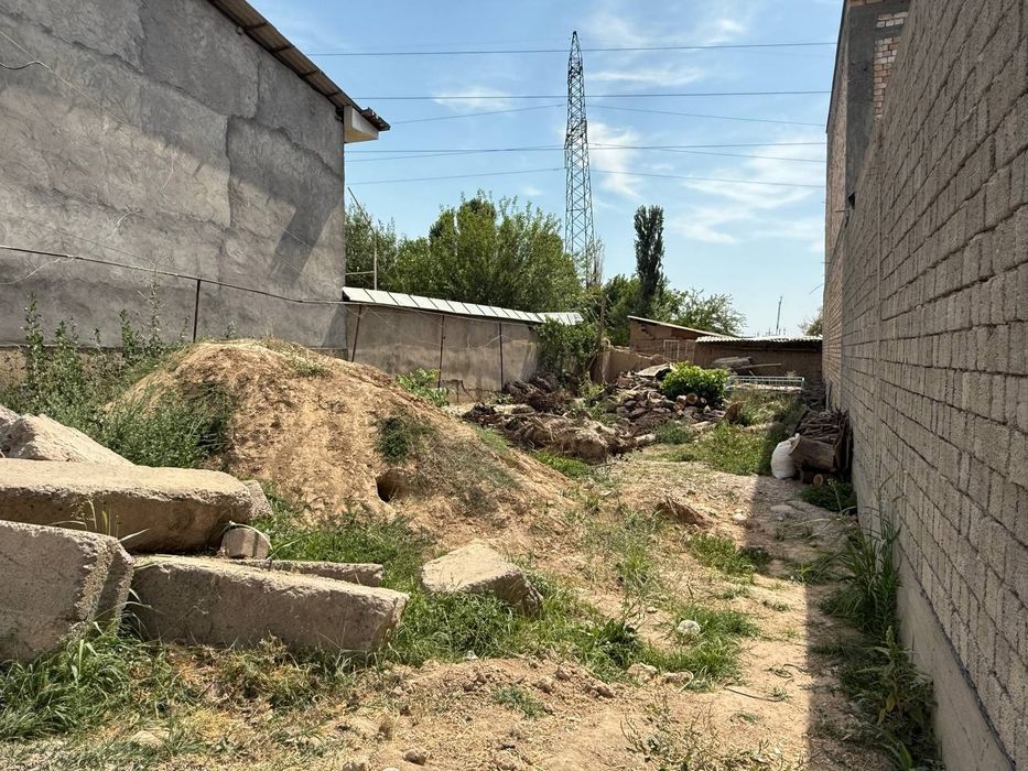 Srochna tashgresda yer sotiladi