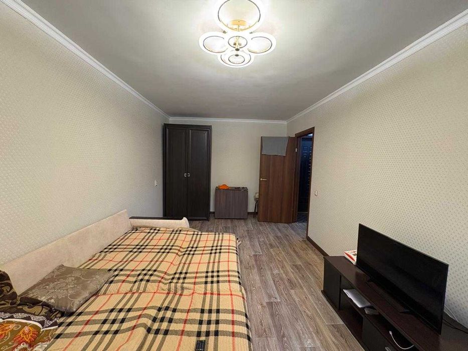 Продам 2 ком квартиру на Океане