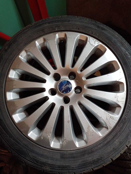 Гуми с джанти 17 цола за форд