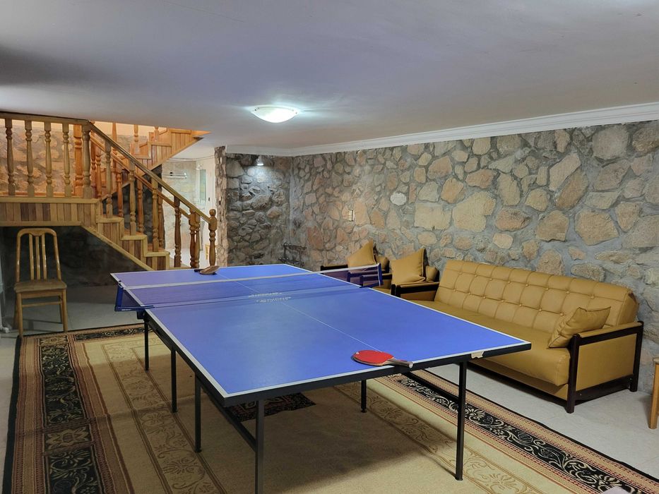 Продаю дачу в Чимгане (готовый бизнес)