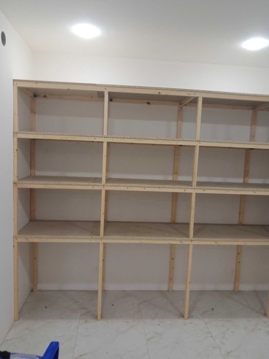 Плотник мебельщик