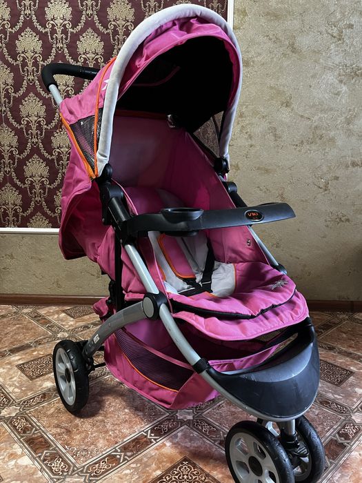 Продам детскую коляску