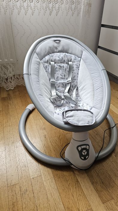 Leagan electric cu vibratii muzica si jucarii Ricokids Gri