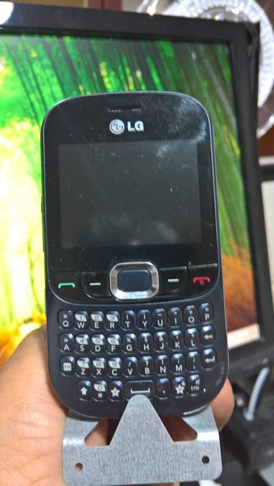 LG-C360:V10-AUG-03-2011+0 Versiune H/w 0.1