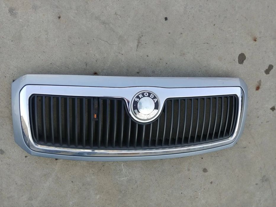 grila radiator skoda fabia 1 6y  6y0853668b