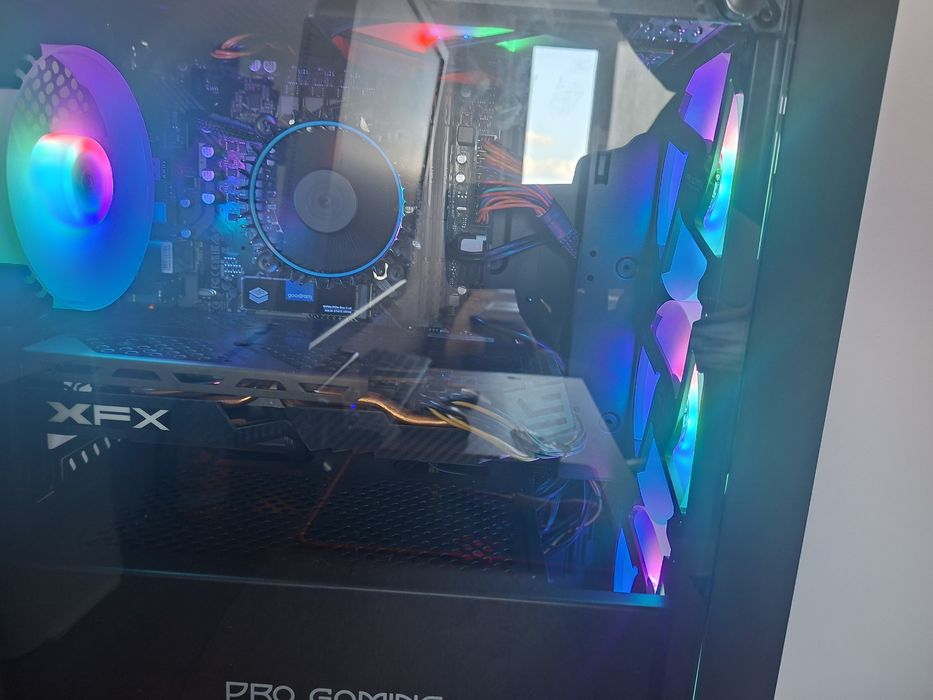 Pc gaming I5 12400F, 16Gb ddr4, Video Rx 580 8 Gb 256 biti, 2xm2 256gb, 1Tb HDD