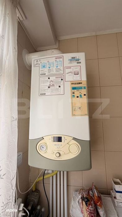 Apartament 2 camere, semidecomandat, 55 mp, zona Regiment 11 Siret