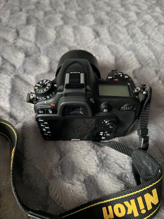Nikon D7100 + obiectiv