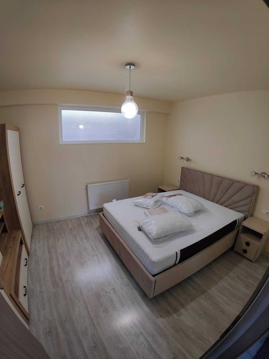Închiriez apartament 3 camere, DECOMANDAT, 80 mp – Ultracentral, Câmpulung Moldovenesc