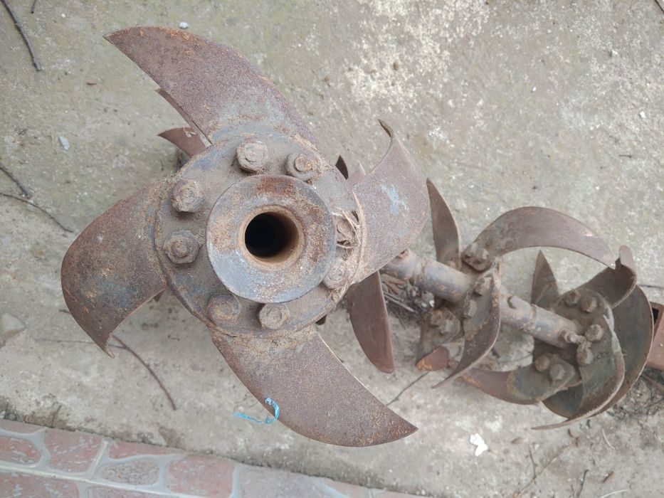 Продавам мотики за мотофреза