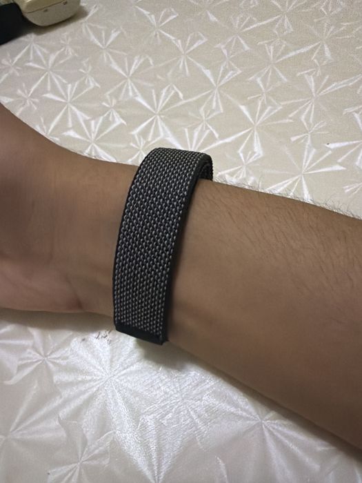 google fitbit black