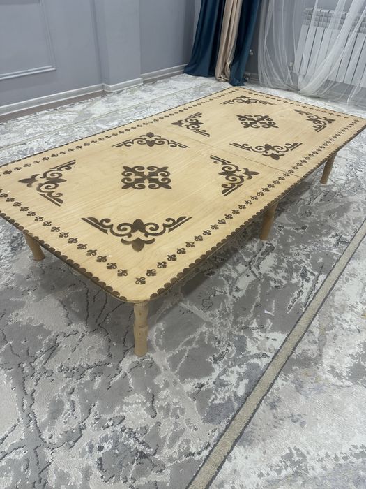 Продается Стол складной  90*180 размер . Срочно