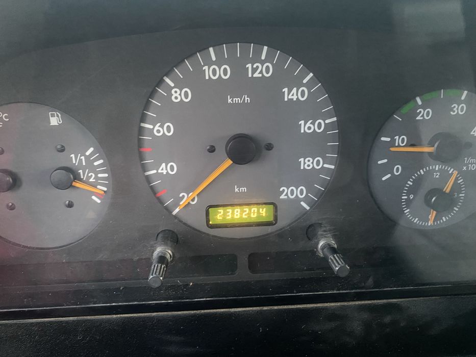 Vând VW LT26 model mijlociu