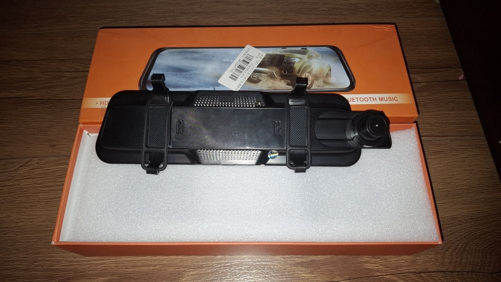 Видеорегистратор  тип огледало CarPlay/Android Auto