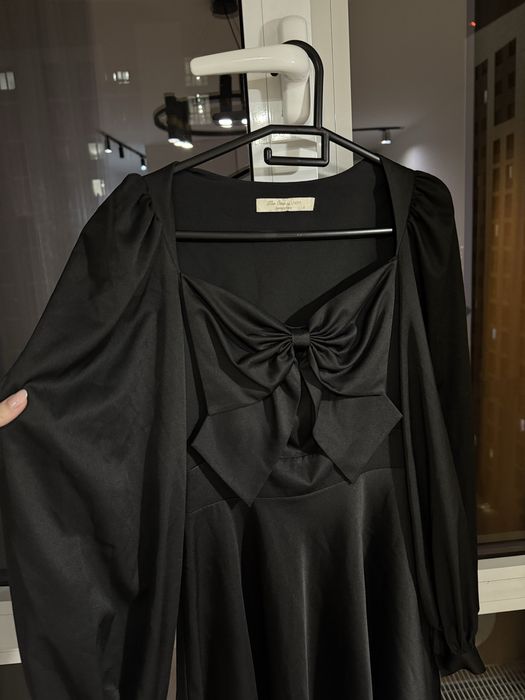 Платья в идеальном состоянии дешево