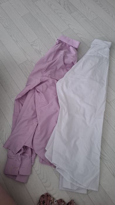 Модная джинсовая куртка