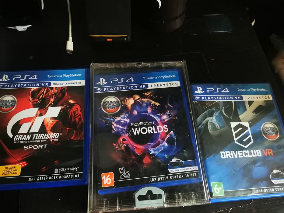 VR шлем для PS 4.Камера для VR. Есть диски для VR.