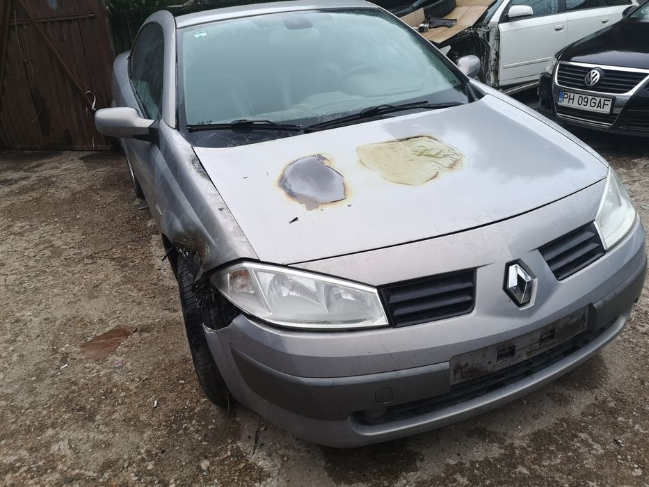 Dezmembrez Renault megane cabrio 2005 2006 2007 2.0 1.6 16v benzina