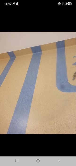 Montaj linoleuTarket montaj mocheta Sapa autonivelanta