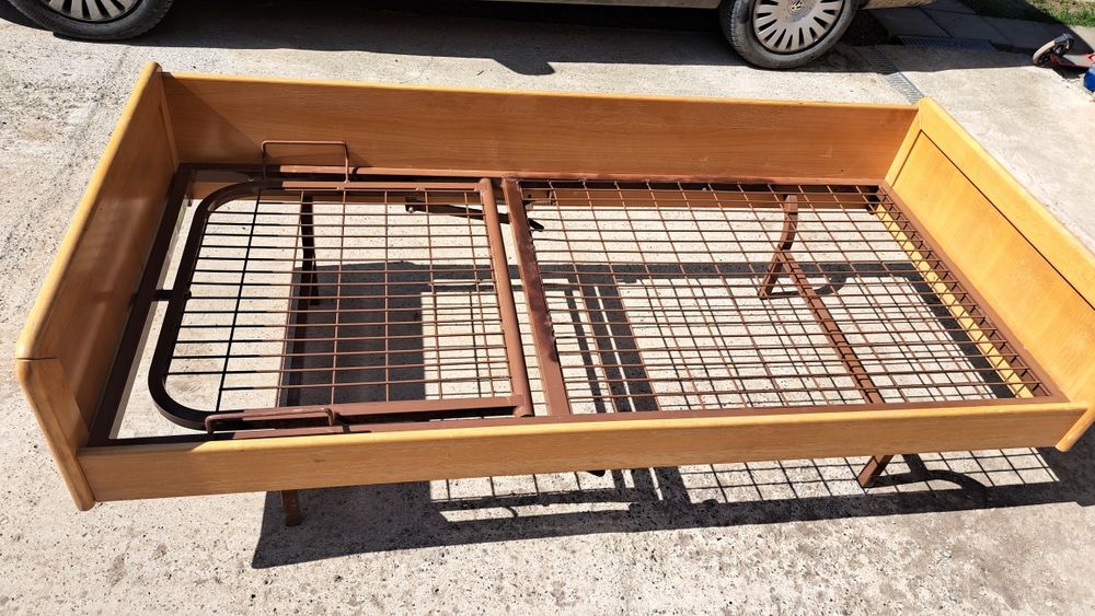 Pat metalic rezistent