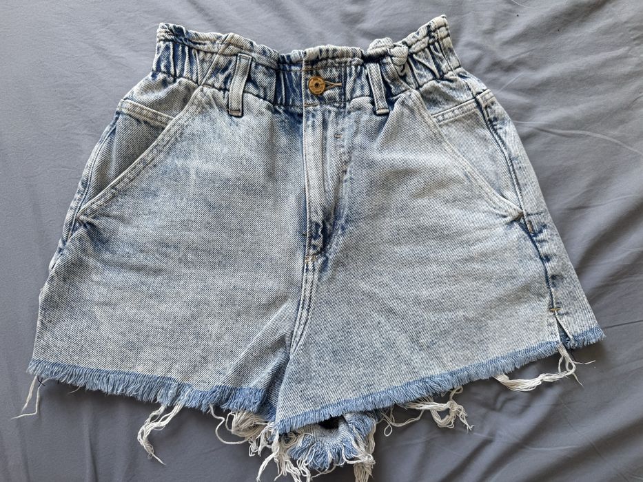 Дамски дънкови панталонки  Zara/ Bershka