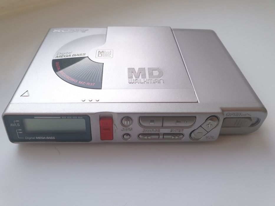 MiniDisc Sony MZ-R37