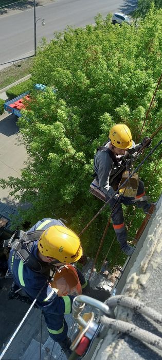 Высотные кровельные  работы