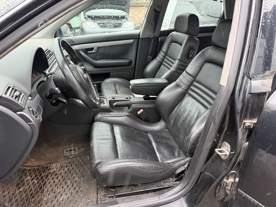 Ауди А4 Б6 3.0 бензим 6 ск само на части