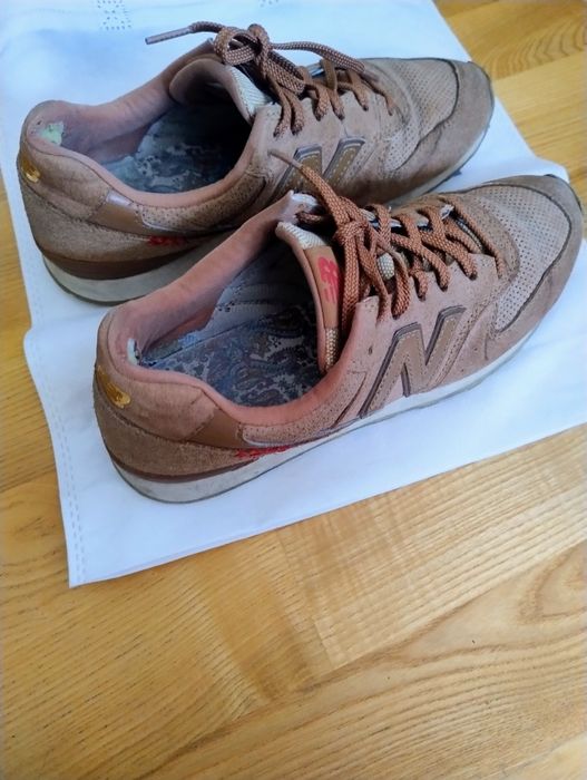 New Balance 38.5-39, lungime 25.3, casual