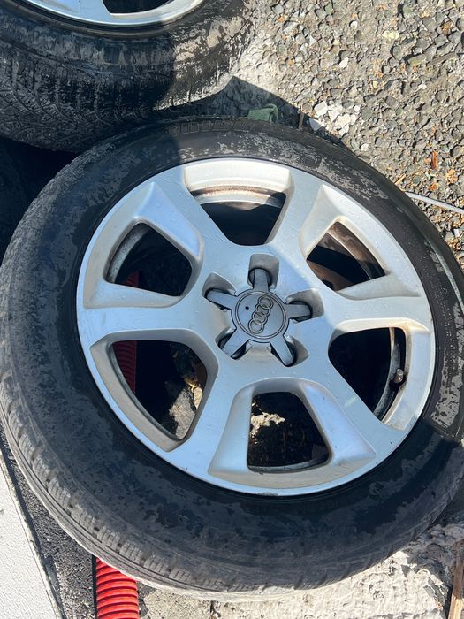 Vând Jante Audi cu Anvelope