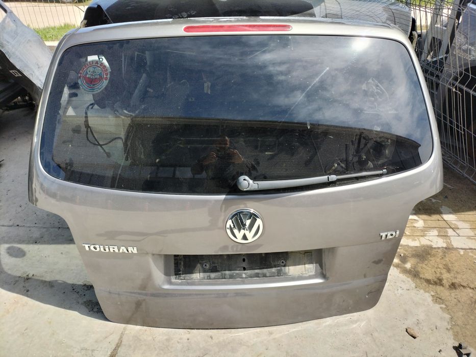 Врата багажник VW Touran / Фолксваген Туран 2006г.