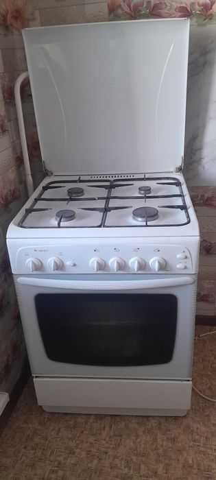 Срочно! Продам газплиту Гефест